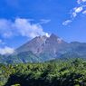 Gunung Merapi Keluarkan Awan Panas, Hujan Abu Tipis Guyur Klaten