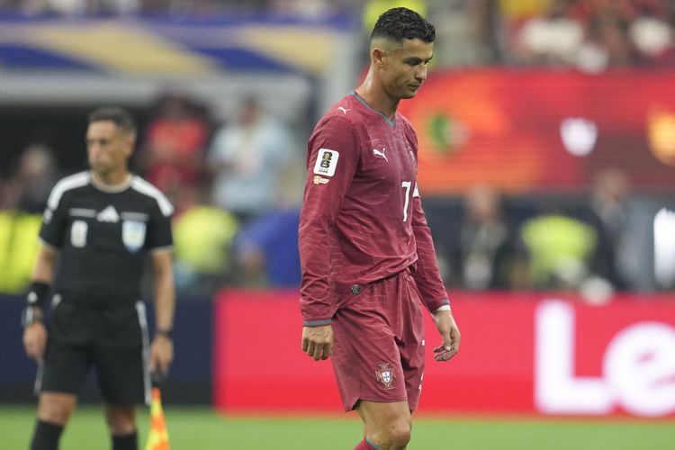 Tak Berniat Pensiun, Ronaldo Siap Terima Hukuman dari Timnas Portugal