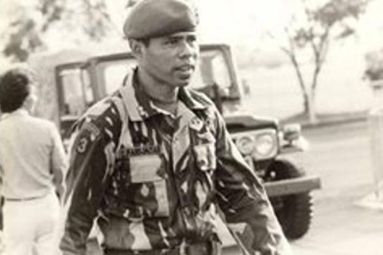 Anggota Komando Pasukan Khusus (Kopassus) yang ikut dalam pembebasan sandera ketika terjadi pembajakan pesawat Garuda Woyla di Dong Muang, Bangkok, pada 1981. 