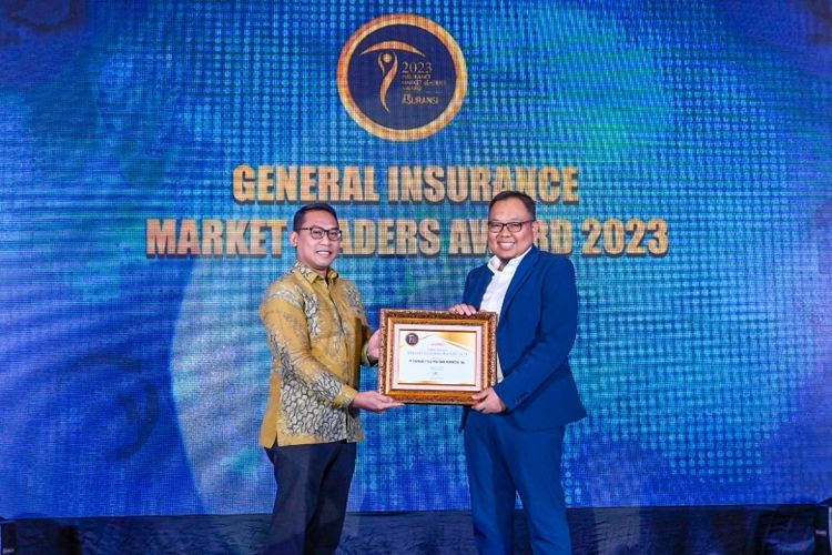 Tugu Insurance menerima penghargaan Insurance Market Leaders Award 2023 kategori General Insurance (Premi Bruto 2,5T) dari Media Asuransi. 