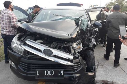 Mobil Ajudan Kapolda Jatim Kecelakaan Usai Hadiri Pertemuan Kapolri, Panglima, dan Gubernur