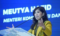Di Tengah Gempuran Misinformasi, Menkomdigi Minta Humas Perkuat Ketepatan dan Kecepatan Komunikasi Publik