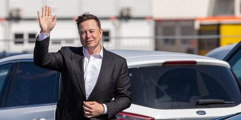 Elon Musk, the founder of US Automaker Tesla, will send the companys delegations to Indonesia in February to discuss potential investment in electric vehicles.   