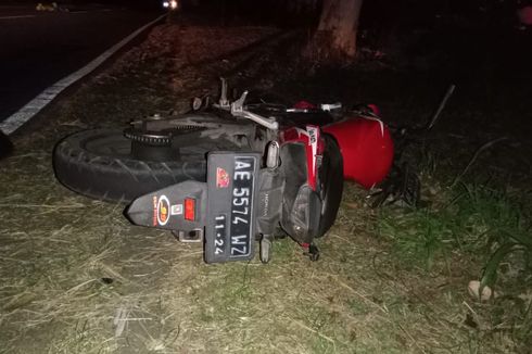 Tabrak Pikap yang Sedang Diderek, Pengendara Honda CBR di Ponorogo Tewas Terlempar