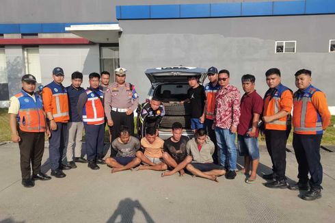 Komplotan Pencuri Ban Serep Ditangkap Polisi di Tol KLBM