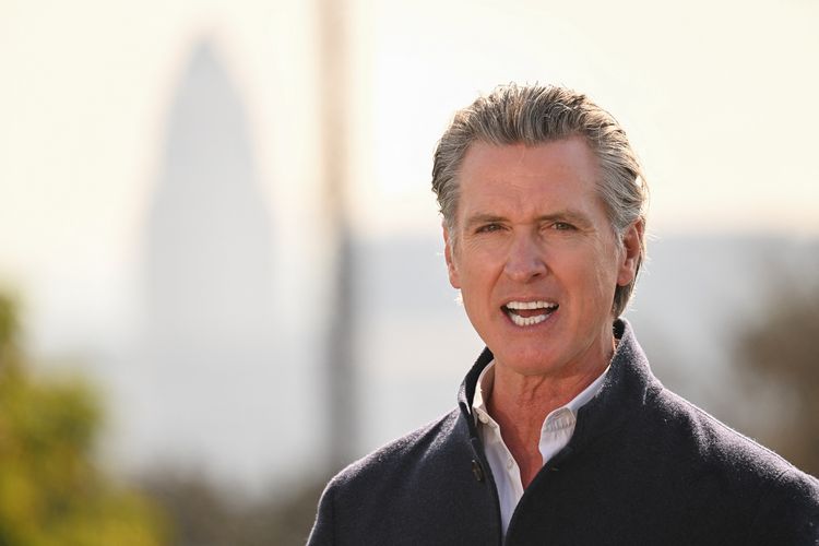 Trump Sebut Iran Bisa Hancurkan Los Angeles dan San Diego, Gubernur California: Tidak Masuk Akal dan Berbahaya
