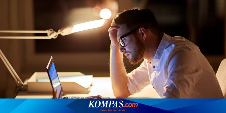 Bahaya Bekerja Terlalu Lama: Dampak pada Kesehatan Tubuh