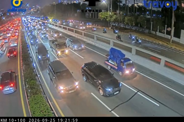 Lalu Lintas Tol Jakarta Jumat Malam: Slipi-Semanggi dan Kuningan-Tebet Padat