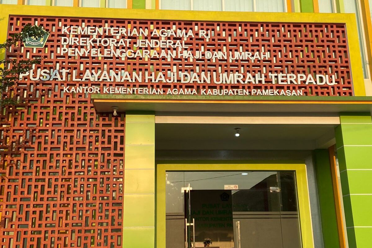 Sebanyak 45 jemaah calon haji asal Pamekasan mundur karena faktor kesehatan dan faktor pasangan suami-istri yang terpisah tahun pemberangkatannya.