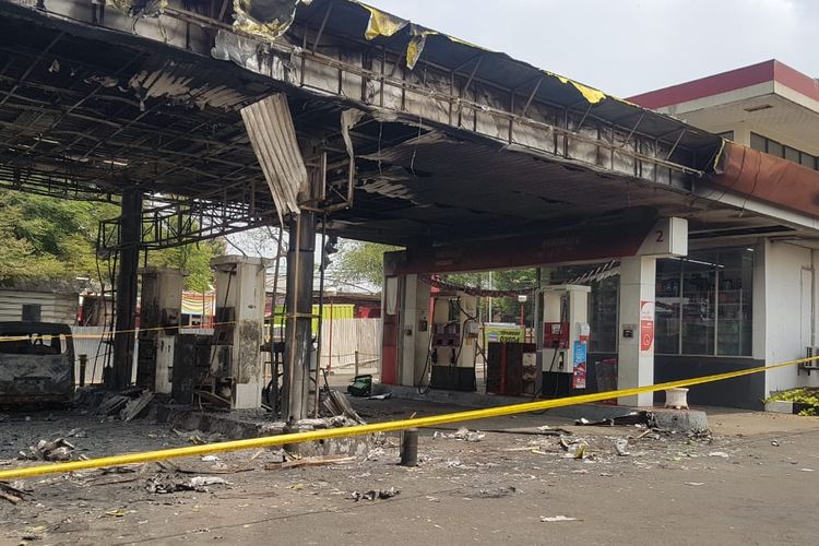 Kondisi SPBU Cipayung, Jakarta Timur usai dilalap api pada Jumat (11/10/2019).