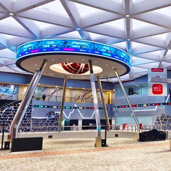 Ilustrasi IHSG. Menteri Keuangan (Menkeu) Purbaya Yudhi Sadewa menilai Indeks Harga Saham Gabungan (IHSG) memiliki peluang menembus level 10.000.