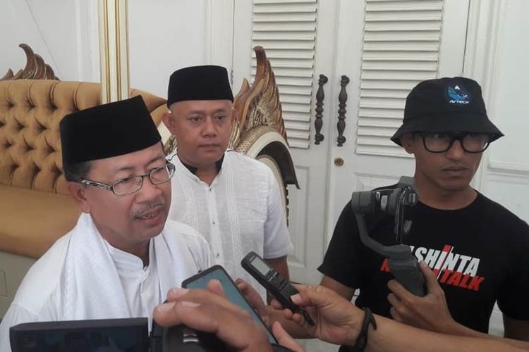 Plt Bupati Cianjur, Herman Suherman berharap dengan terpilihkan kembali Jokowi sebagai Presiden RI rencana pembangunan tol Sukabumi-Cianjur-Bandung dan Puncak II bisa terealisasi segera.