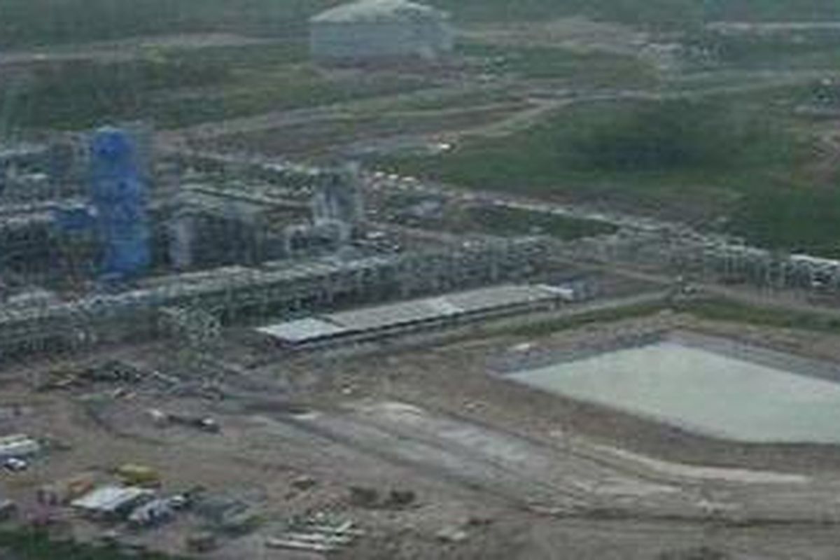 Proyek Gas Alam Tangguh yang berlokasi di Teluk Bintuni, Papua.