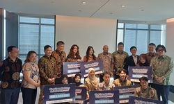 13 Mahasiswa Indonesia Dapat Beasiswa SingCham 2026, Dubes Singapura Dorong Keterampilan Mandiri