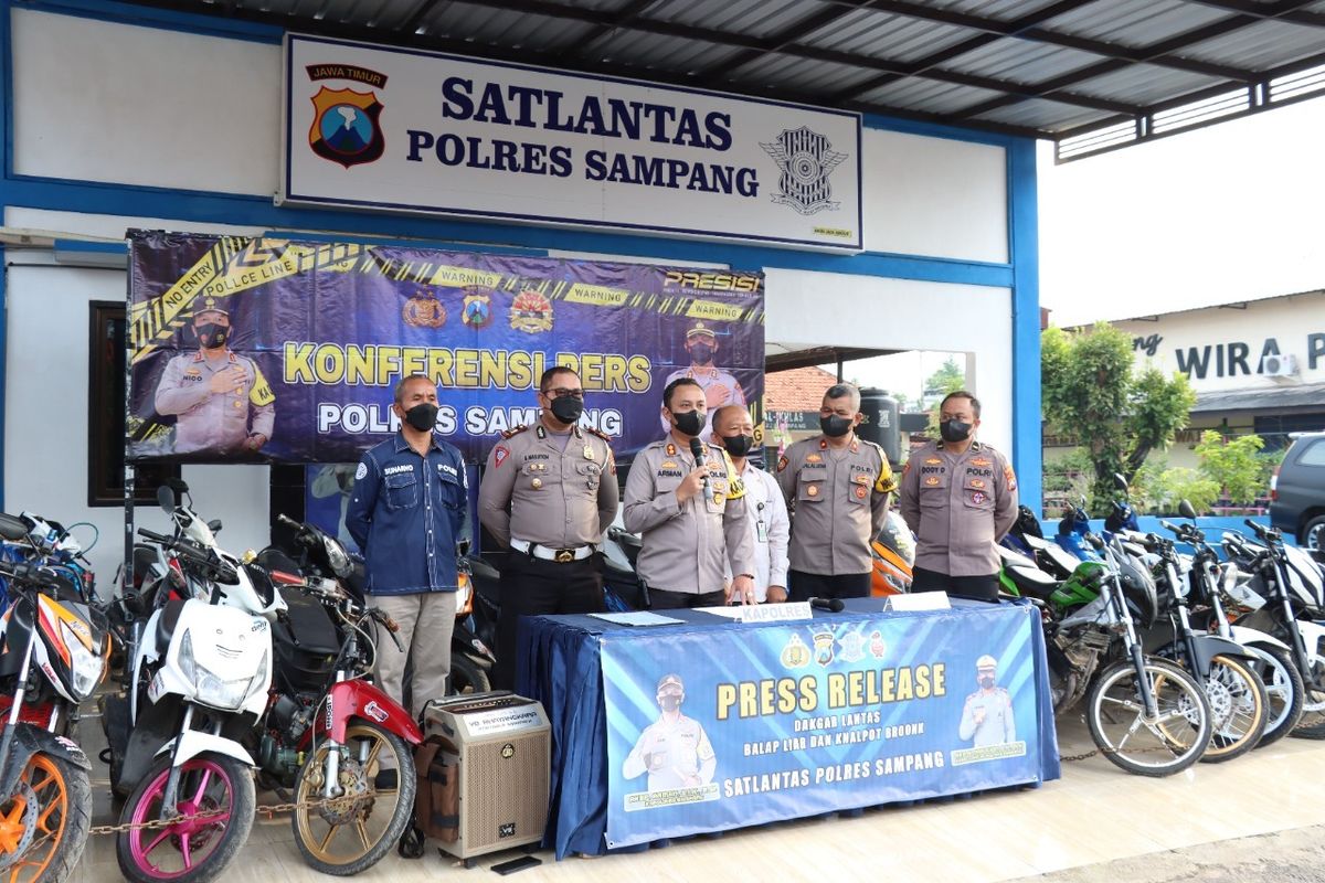 Sejumlah motor tanpa surat kepemilikan kendaraan diamankan Polres Sampang.