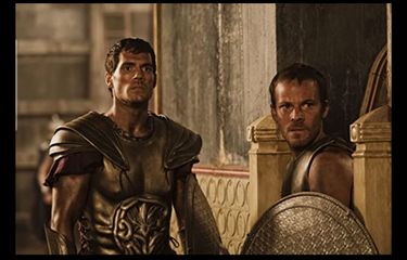 Stephen Dorff dan Henry Cavill dalam film Immortals (2011)