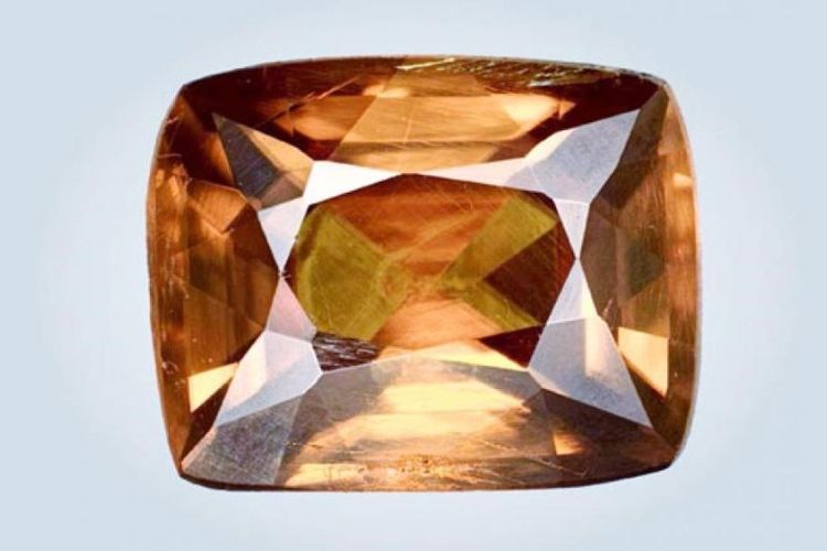 Kyawthuite adalah mineral paling langka di Bumi yang hanya dapat ditemukan di Myanmar.