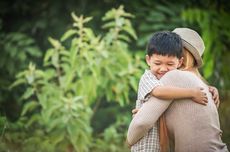 Beragam Manfaat Pelukan Orangtua dengan Anak, Bisa Kurangi Stres