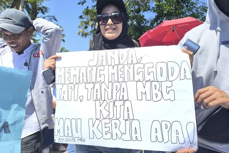 Demo Dukung MBG di Pamekasan, Emak-emak: Jangan Dihentikan karena Janda Bisa Dapat Pekerjaan