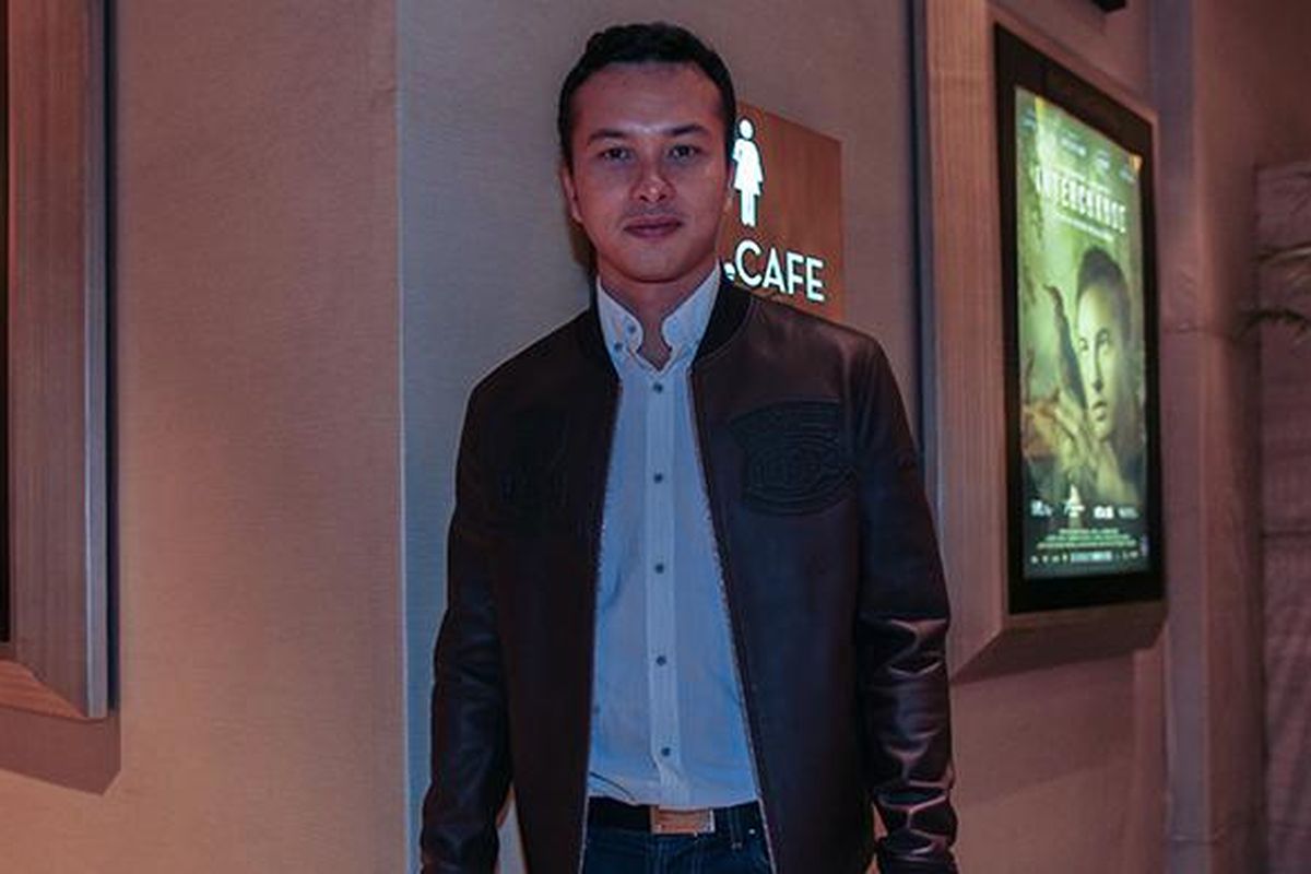 Artis Nicholas Saputra hadir dalam penayangan perdana film Interchange di Cinema XXI Epicentrum, Kuningan, Jakarta Selatan, Kamis (23/2/2017). Film produksi Indonesia-Malaysia tersebut dibintangi Nicholas Saputra, Prisia Nasution, dan Iedil Putra.