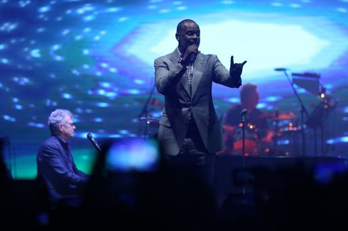 Brian McKnight dan David Foster Bernostalgia dengan 