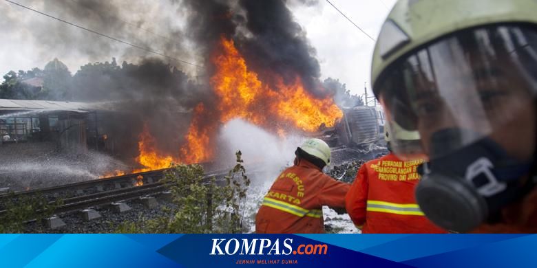 Jumlah Korban Tabrakan Krl Dan Truk Terus Bertambah