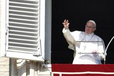 Hari Ibu di Vatikan, Paus Muncul dan Ajak Ribuan Orang Hening Cipta