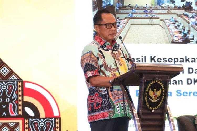 Mendagri M Tito Karnavian dalam Rakor Kesiapan Penyelenggaraan Pilkada Serentak Tahun 2024. 