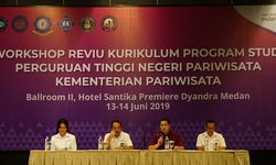 Hasilkan SDM Pariwisata Berkualitas, Kemenpar Benahi Pendidikan di PTN