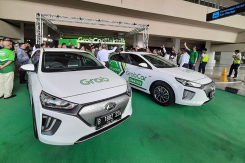 Grab Operasikan Mobil Listrik Hyundai Ioniq dari Bandara Soekarno-Hatta