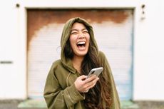 5 Manfaat Tertawa bagi Kesehatan Fisik dan Mental, Apa Saja?