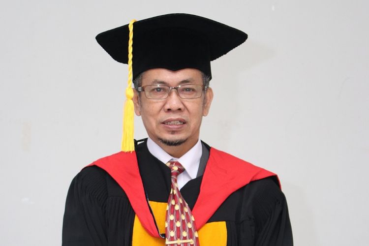 Guru Besar Universitas Pendidikan Indonesia (UPI) Prof. Dr. Drs. Dedi Sutedi, M.A., M.Ed.