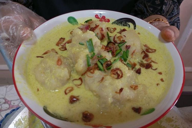 Celimpungan hasil dari Dapur Z1co Palembang, yang biasanya dijadikan menu untuk berbuka puasa.