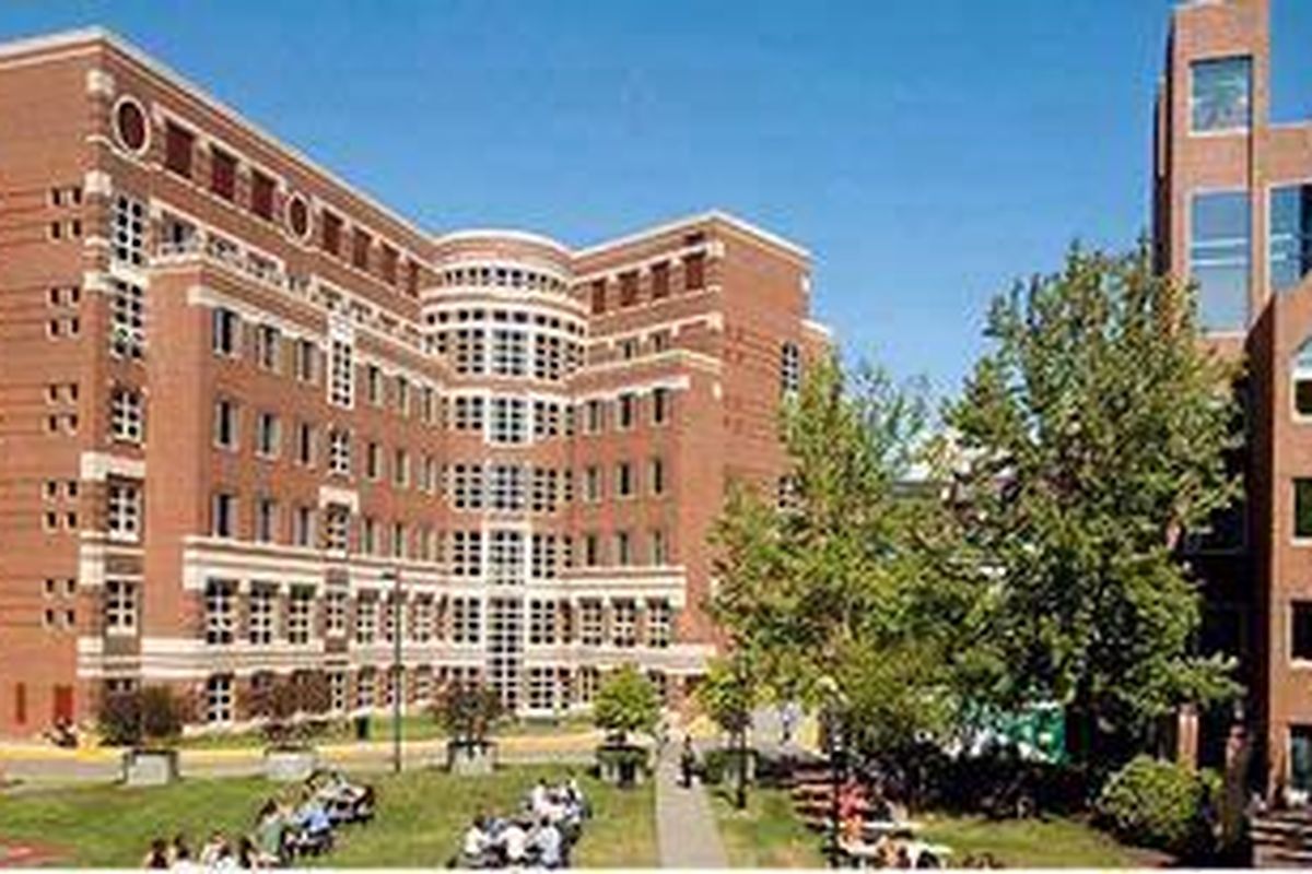 Peserta program asal Indonesia akan bergabung di dalam Ash Center for Democratic Governance and Innovation dan memiliki akses ke sistem perpustakaan Harvard University. 