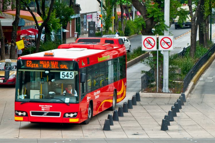 Ilustrasi bus rapid transit (BRT)