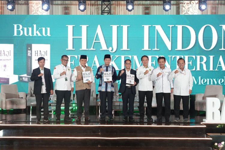 Kemenag luncurkan buku berjudul Haji Indonesia Era Kementerian Agama, Selasa (16/12/2025).