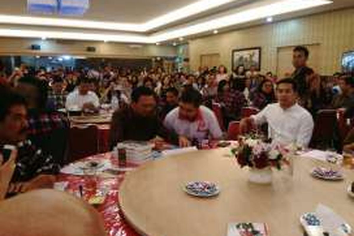 Calon gubernur DKI, Basuki Tjahaja Purnama atau Ahok di acara gala dinner di sebuah restoran di Pecenongan, Jakarta Pusat. Sabtu (10/12/2016).