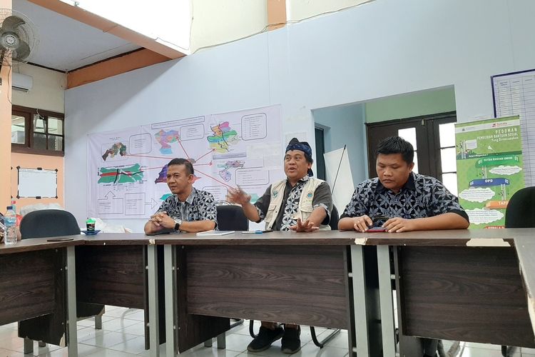 Dinas Kesehatan Kabupaten Lebak memastikan pasien yang diisolasi tidak menunjukkan kriteria suspect Corona atau Covid-19