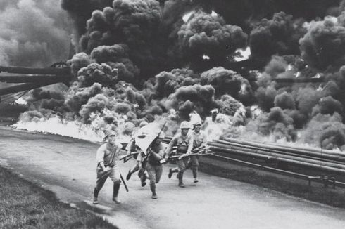 Pertempuran Balikpapan 1942: Latar Belakang, Kronologi, dan Akhir