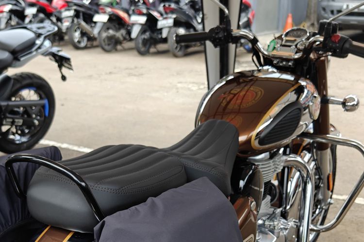 Royal Enfield Classic 350 lansiran 2024 milik Rizal