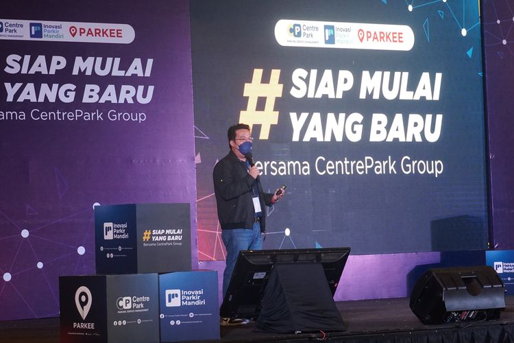 Chief Executive Officer CentrePark, Charles Oentomo dalam acara Parking Exhibition ydi Kuningan City, Jakarta Selatan, Kamis, 21 Juli 2022.