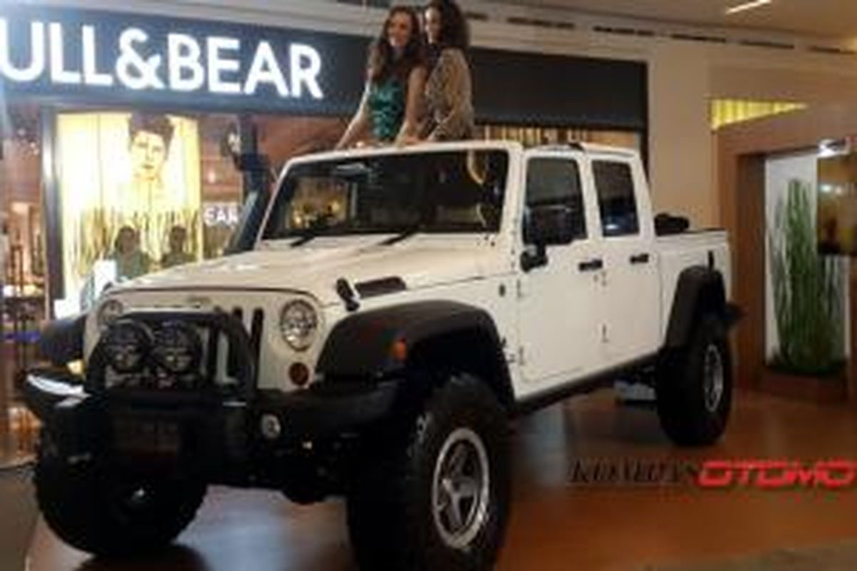 Jeep Wrangler Brute kabin ganda