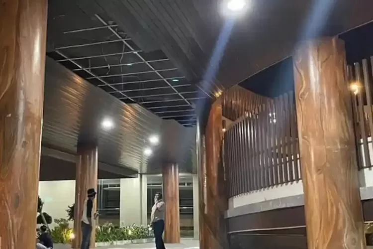 Plafon Gedung Tuban Abirama Ambruk Lagi, DPRD Soroti Konstruksi Proyek Rp 15,3 Miliar