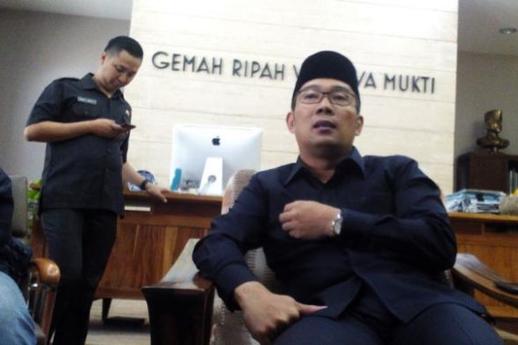Wali Kota Bandung Ridwan Kamil saat ditemui wartawan di Balai Kota Bandung, Jalan Wastukancana, Senin (20/6/2016)