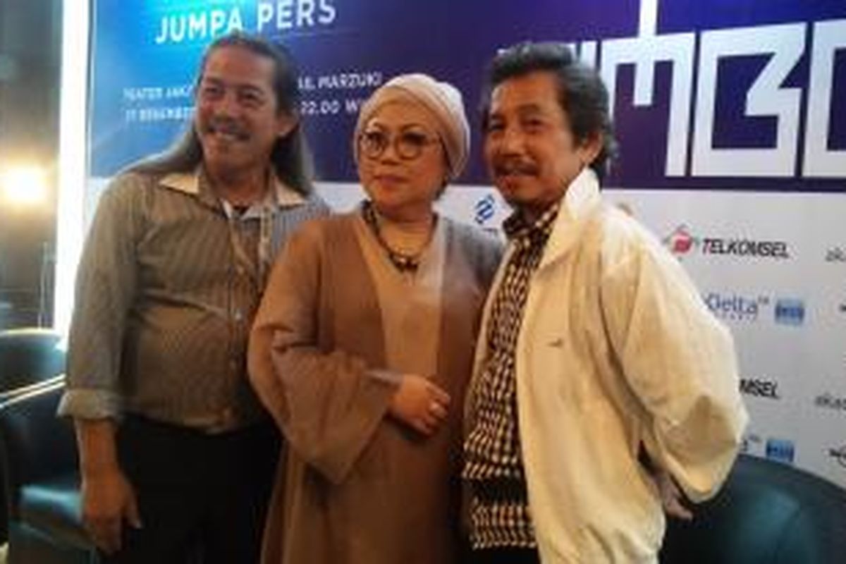 Bimbo dalam konferensi pers konser Indonesia Bernyanyi Bimbo di Hotel JS Luwansa, Jakarta Timur, Jumat (11/12/2015) sore.