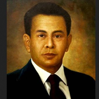 Abdul Muis, pahlawan nasional pertama di Indonesia.