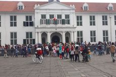 Libur Natal, Pengunjung Serbu Kawasan Taman Fatahillah Kota Tua