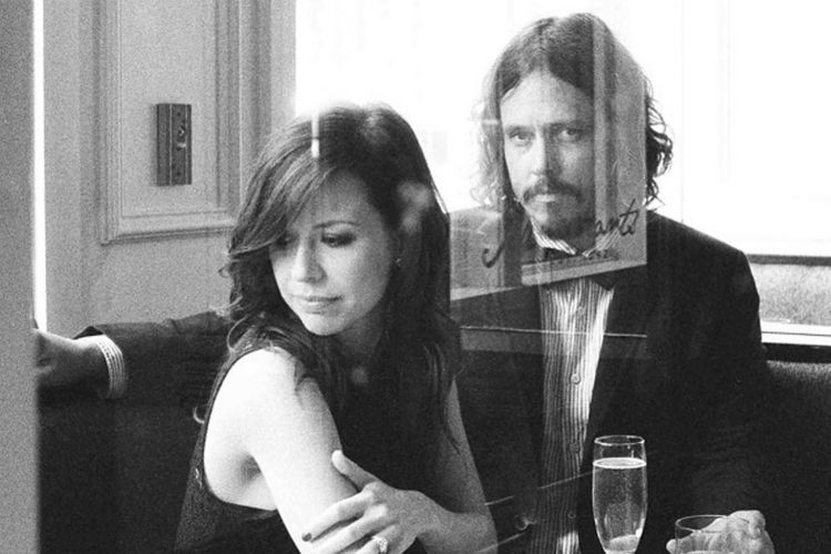 Grup duo The Civil Wars (Joy Williams dan John Paul White)