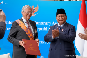 Bill Gates Ingatkan Gejolak Ekonomi-Sosial Akibat AI hingga 20 Tahun