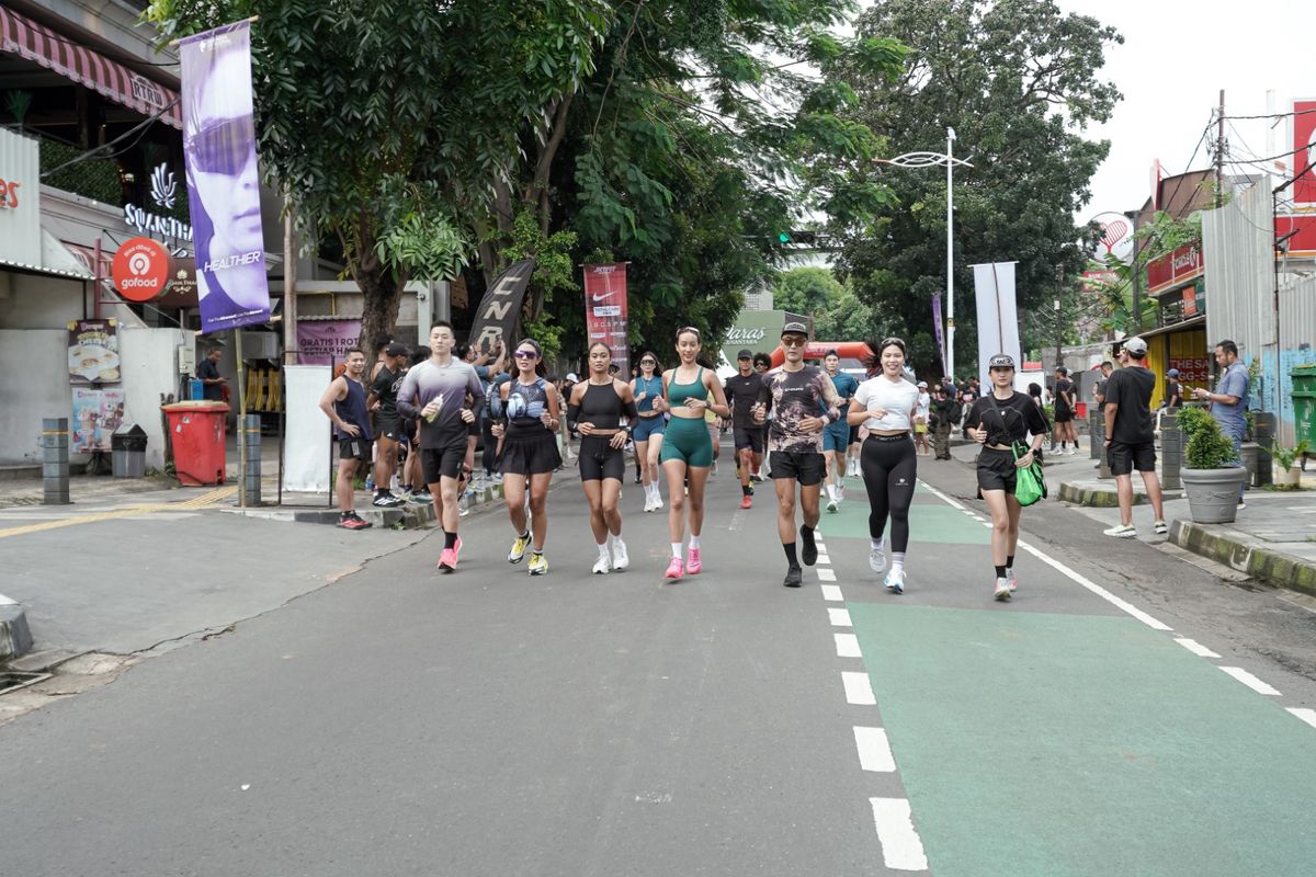 Block Jalan Raya Ketika Jalan Raya Jakarta Tak Hanya Milik Kendaraan Bermotor